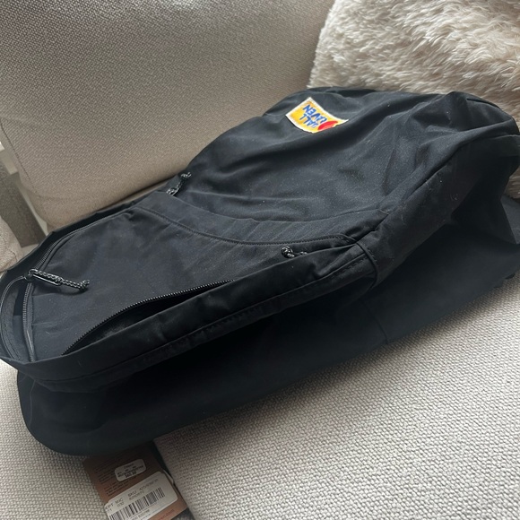 Fjallraven Vardag 25 black backpack - NWT - Picture 5 of 9